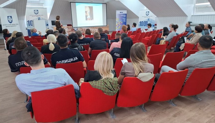 Јачање здравствене заштите лица у полицијском притвору