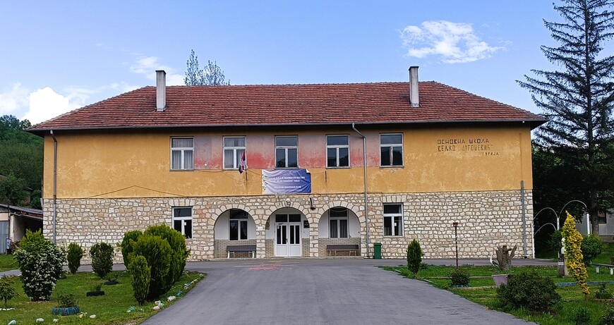 A school where children learn to lead