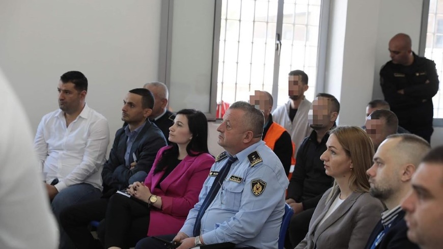 Information session with inmates on their rights in Albania