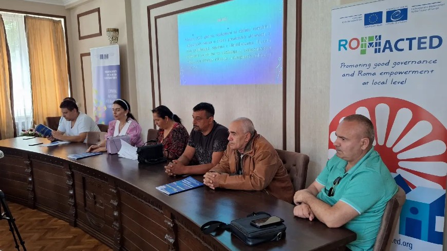 Facilitating dialogue between the Ombudsperson Office and Roma and Egyptians in Montenegro at the local level
