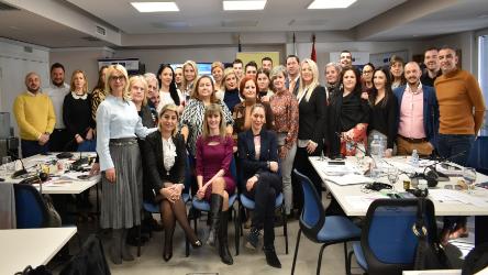 Адвокати во Северна Македонија се стекнуваат со основни вештини за давање на бесплатна правна помош