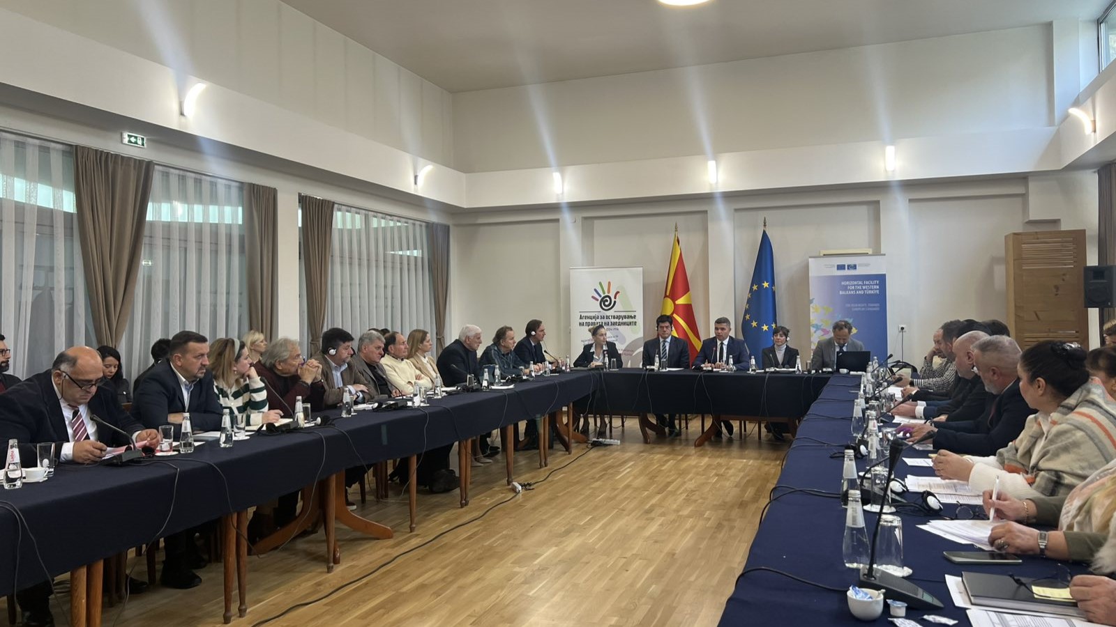 Градење соработка за создавање на сеопфатен Акциски план за унапредување на правата на лицата кои припаѓаат на заедниците