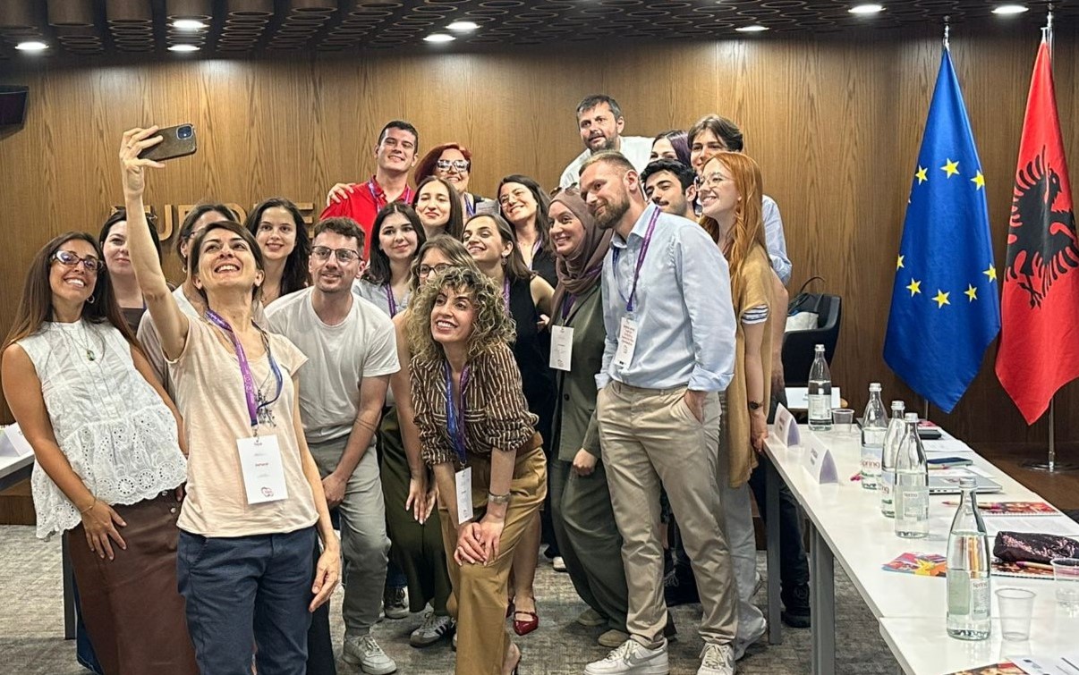Young European Ambassadors unite across borders to counter hatred and promote equality