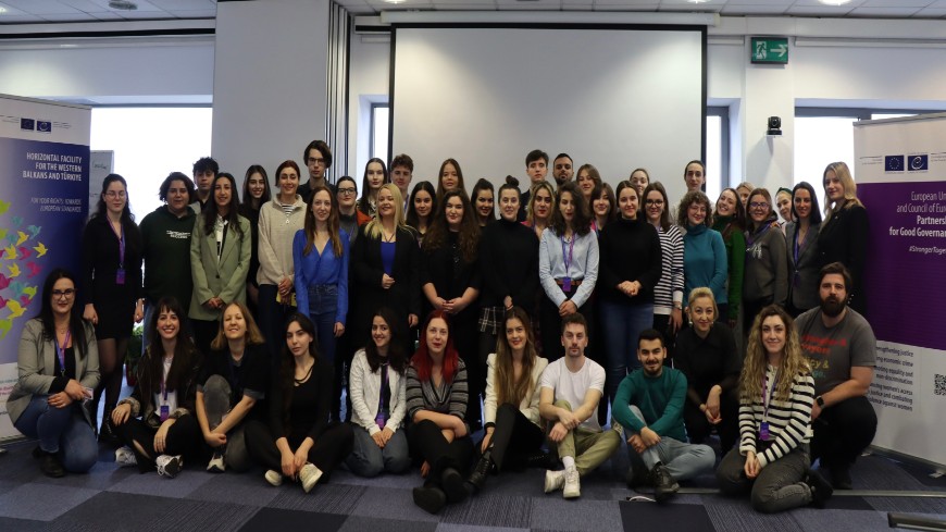 Young European Ambassadors sending a loud and clear message from Budapest: Say NO to hatred!