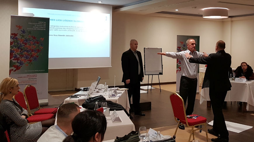 Prison and court police officers train together to end human rights infringements in Bosnia and Herzegovina