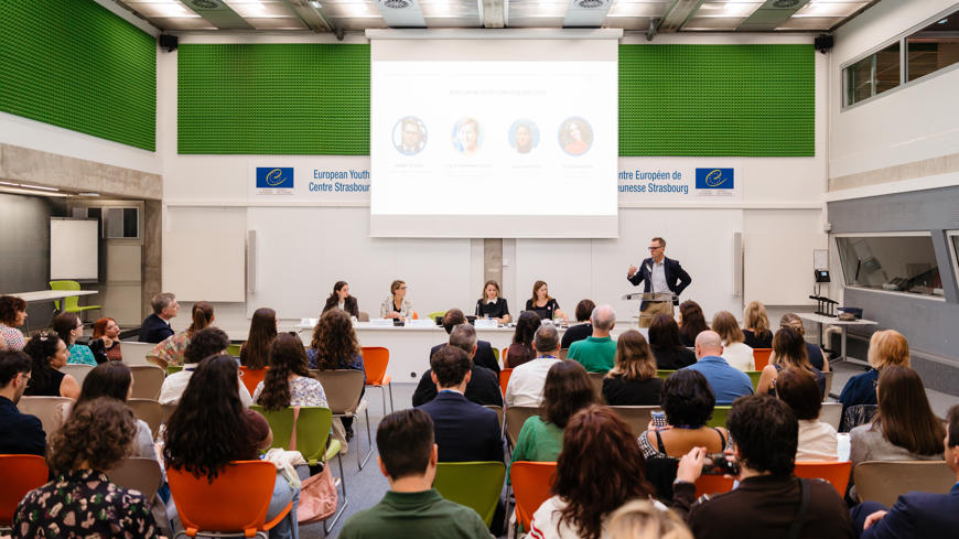 Research Symposium Young people’s access to social rights