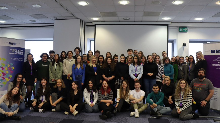 Young European Ambassadors sending a loud and clear message from Budapest: Say NO to hatred!