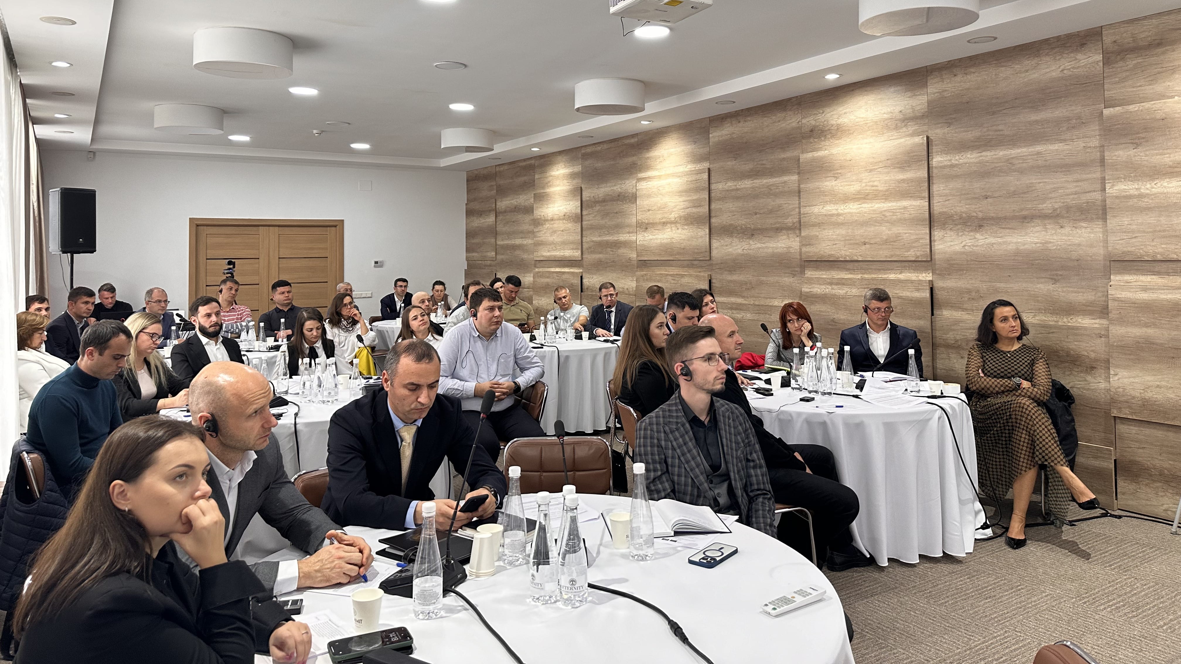 Over 400 professionals from four sectors learned how to identify and report money laundering or terrorist financing