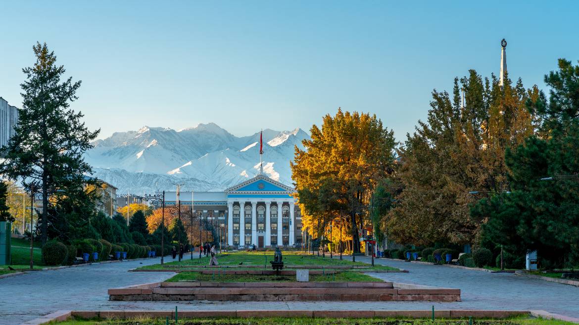 Кыргызстан: Международная конференция «Судебная независимость в контексте конституционных реформ»