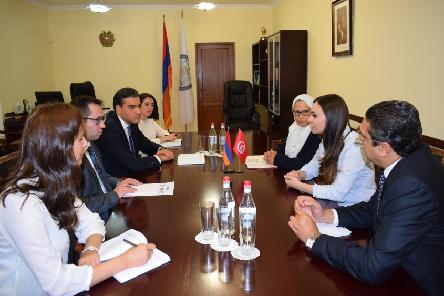 Les partenaires tunisiens accueillis par le MNP arménien lors d'une visite d'étude intensive